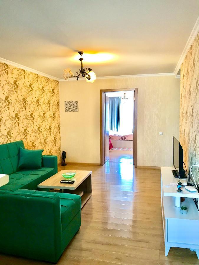 Homee Tbiliszi Kültér fotó