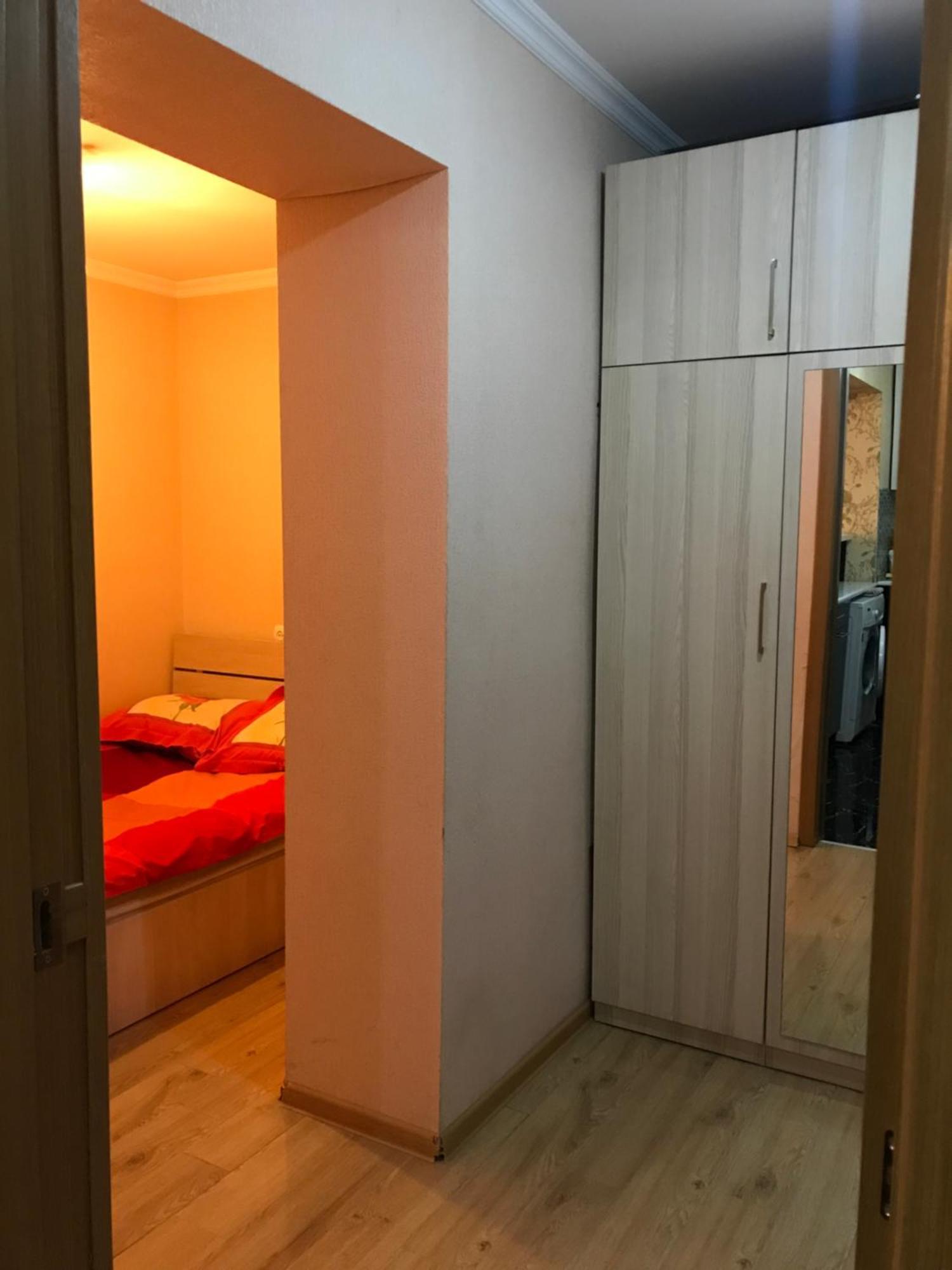 Homee Tbiliszi Kültér fotó